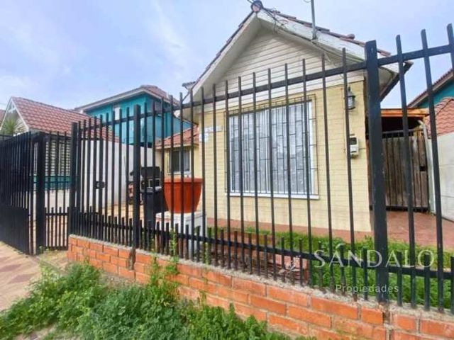 ACOGEDORA CASA EN CONDOMINIO CERRADO FLOR DEL MONTE PTE ALTO