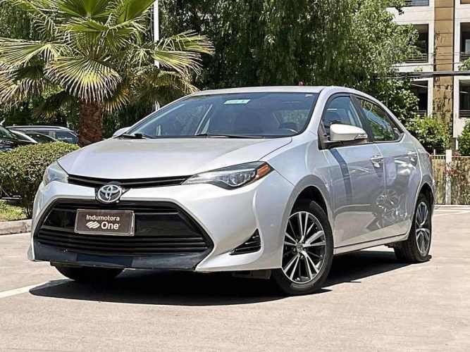 TOYOTA COROLLA 2018