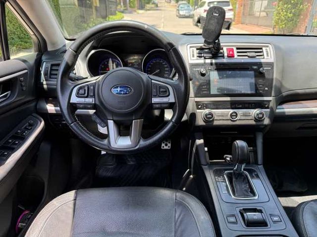 Subaru Outback Limited 2.5I (2016)