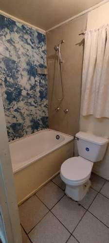 CASA 4 DORMITORIOS SECTOR NORTE