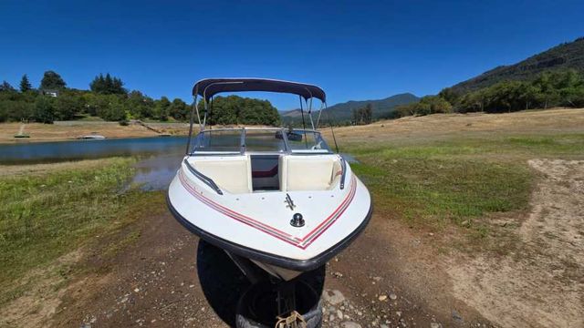 LANCHA CENTRA 180 Sport