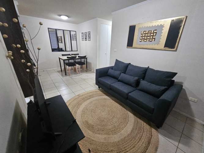 Marzo a Dic. arriendo a pasos de U. Central  (131763)