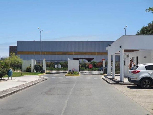 Arriendo marzo a dic. a pasos de U. Central (131763)