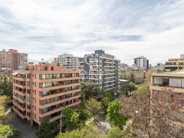 Amplio departamento a paso de colegio San Ignacio