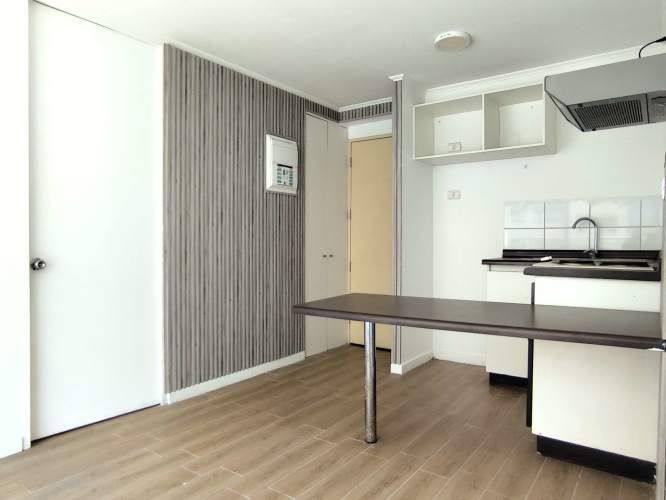 Sta Petronila 38 [546-1]