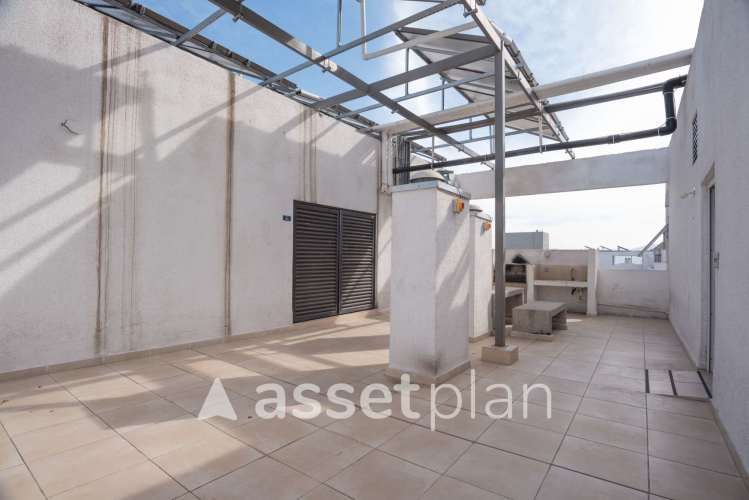 Sta Petronila 38 [546-1]