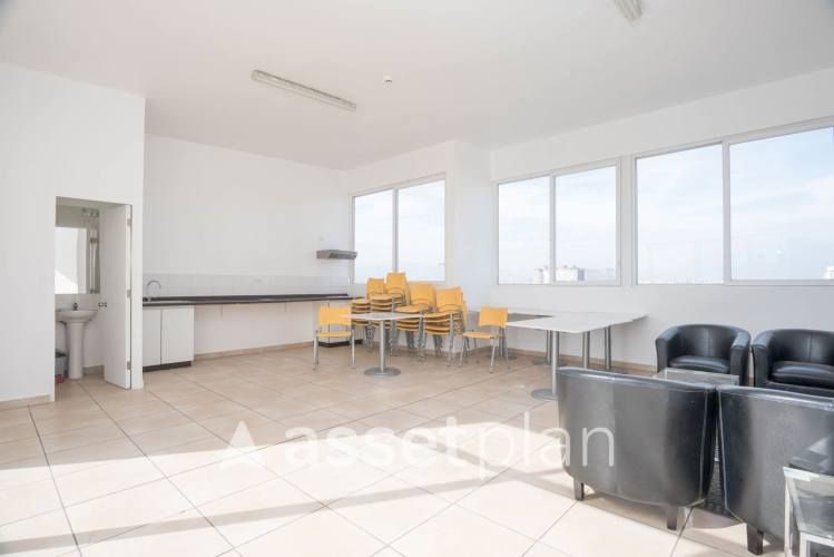 Sta Petronila 38 [546-1]