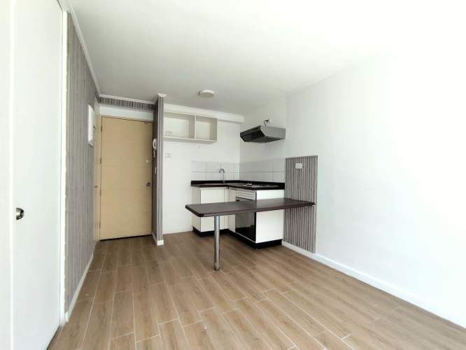 Sta Petronila 38 [546-1]