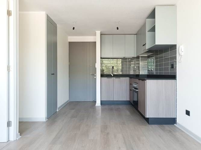 Av. España 702 [3593-1]