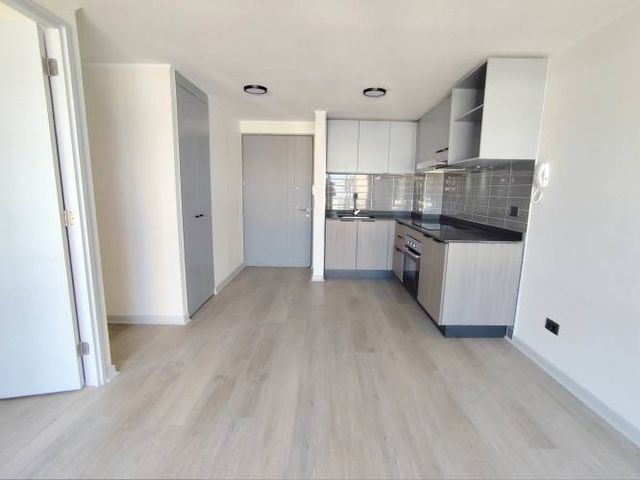 Av. España 702 [3593-1]