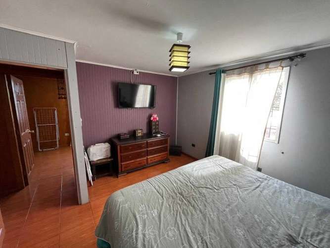 CASA EN VENTA EN ÑUÑOA (131784)