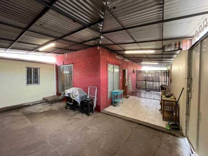 CASA EN VENTA EN ÑUÑOA (131784)