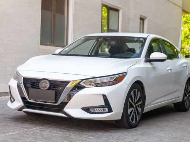 Nissan Sentra Advance 2023