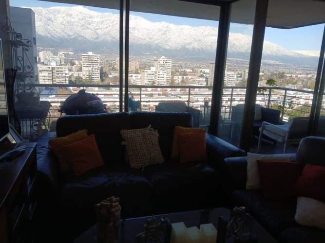 Vive a pasos del Metro Villa Frei y Plaza Ñuñoa