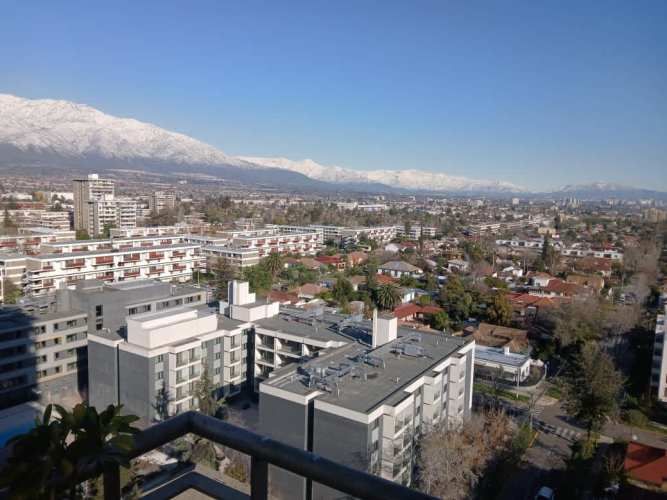 Vive a pasos del Metro Villa Frei y Plaza Ñuñoa