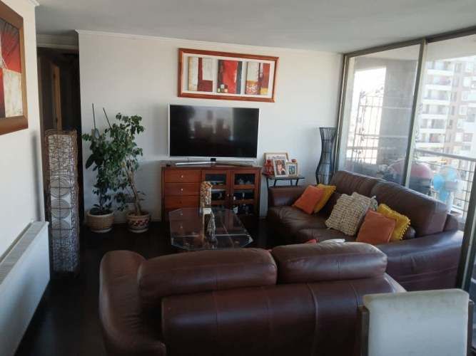 Vive a pasos del Metro Villa Frei y Plaza Ñuñoa