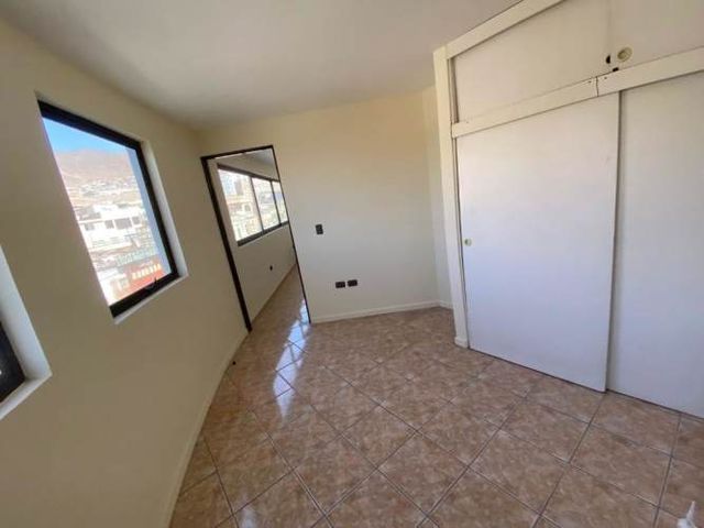 Se arrienda departamento pleno centro