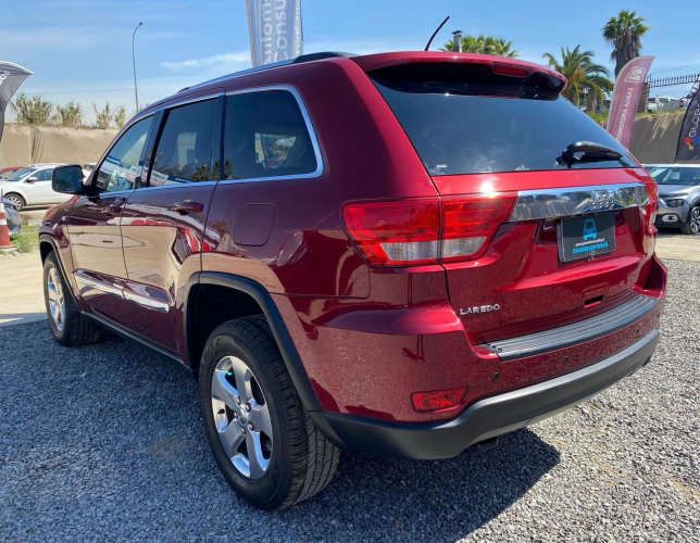 JEEP GRAND CHEROKEE LAREDO SPORT 3.6 2013