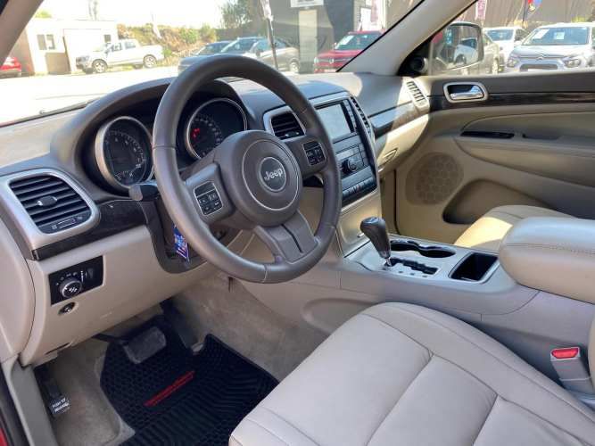 JEEP GRAND CHEROKEE LAREDO SPORT 3.6 2013