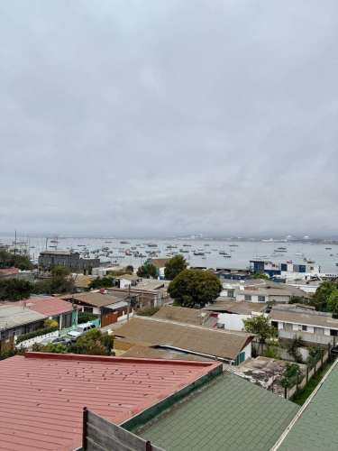 Excelente casa 7 dorm, 3 baños, con linda vista panorámica en Centro de Quintero