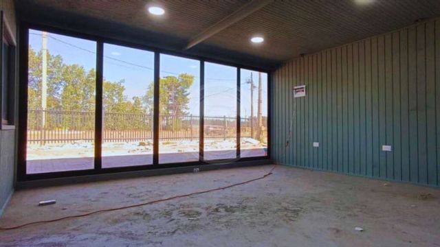 Bodega, Stripcenter La Posada (131823)