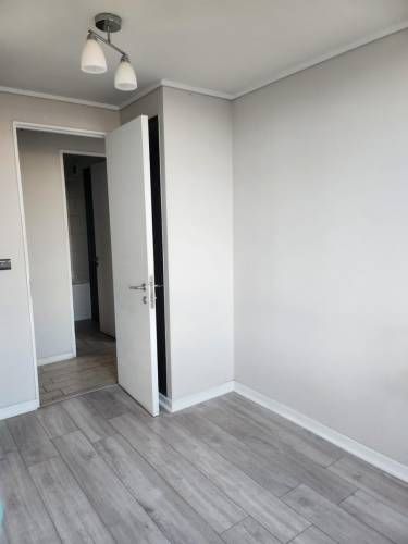 Se Arrienda Impecable Depto Oriente 2D-2B Estacionamiento