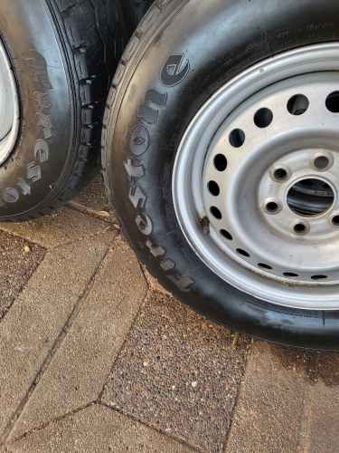 Llantas y neumaticos