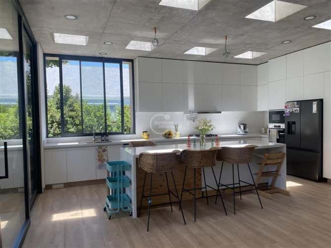 CASA Brisas de Chicureo