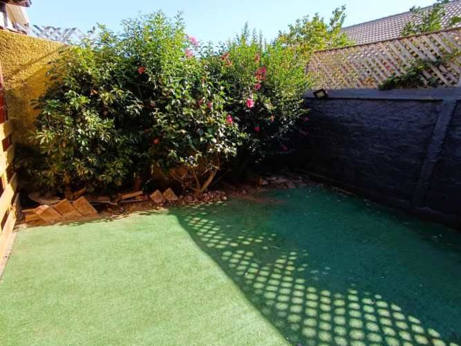 Se vende Casa La Floirida, Sector Enrique Olivares