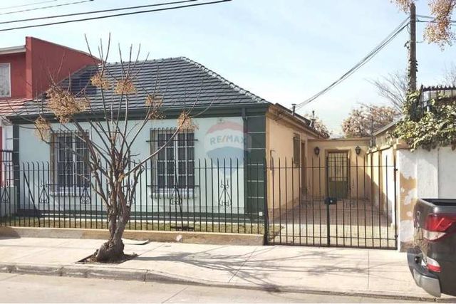 Independencia, casa con potencial comercial en