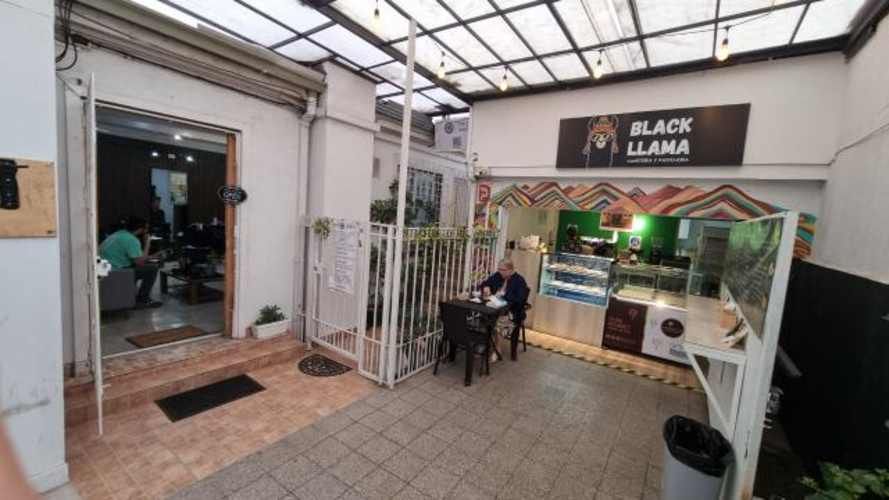 LOCAL COMERCIAL José Domingo Cañas/Av. Campo de Deportes