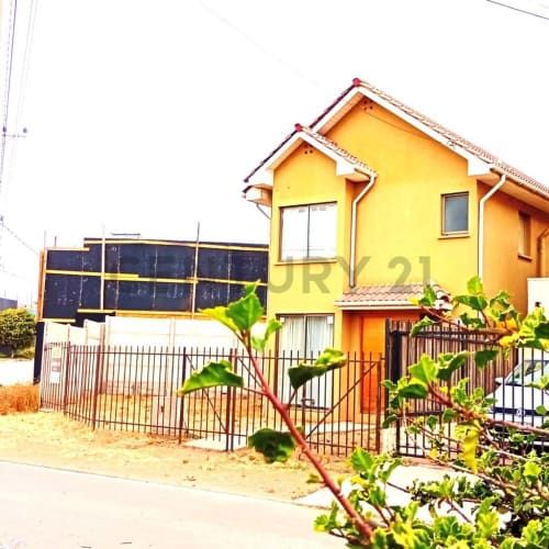 Se vende casa 2 pisos en Peñuelas, Coquimbo