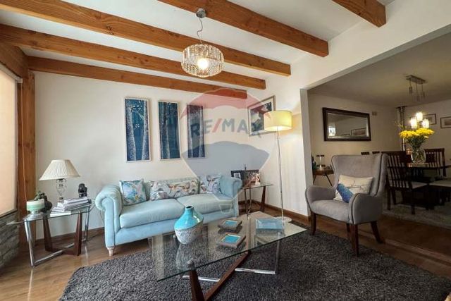 Casa amplia en el remanso, terminaciones de lujo