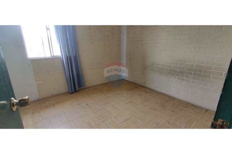 Amplio departamento 2d precio de oportunidad!