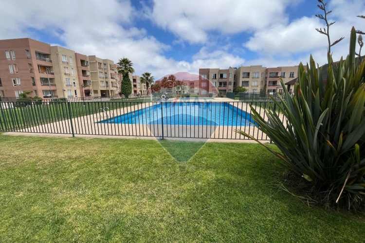 Depto 3 dormitorios en condominio con áreas verdes