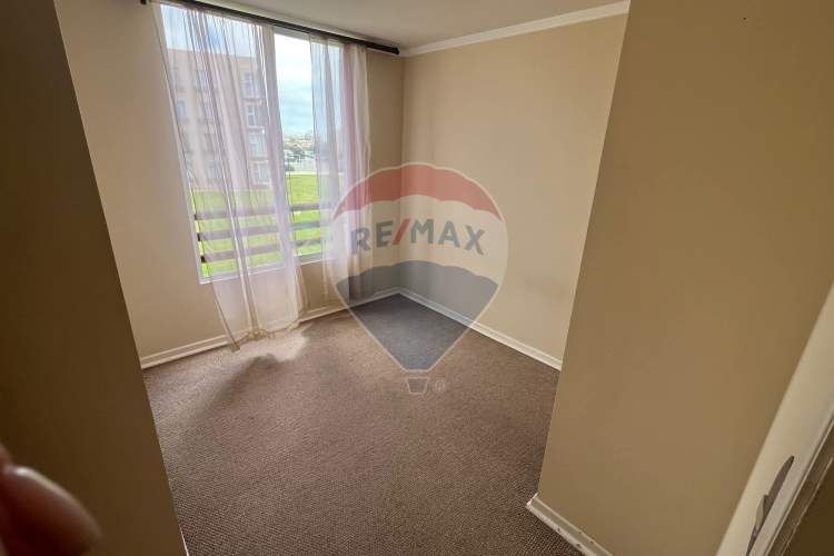 Depto 3 dormitorios en condominio con áreas verdes