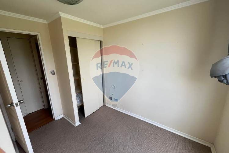 Depto 3 dormitorios en condominio con áreas verdes