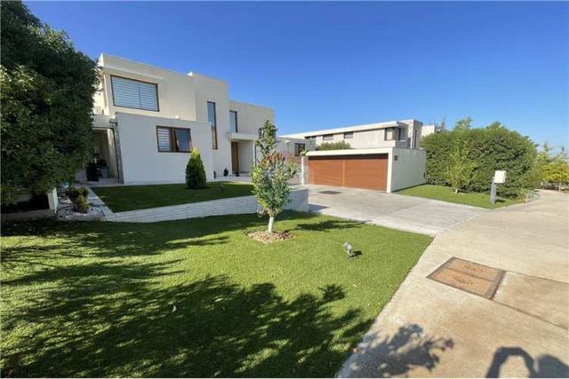 Casa a pasos colegio alemán, san anselmo, chicureo