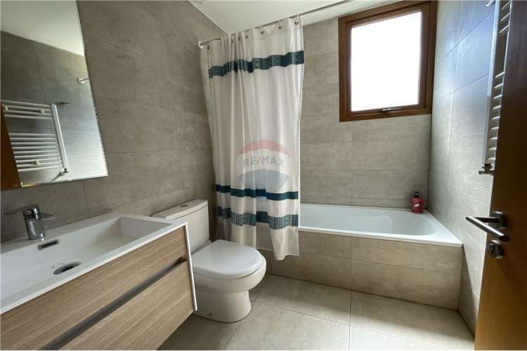 Casa a pasos colegio alemán, san anselmo, chicureo