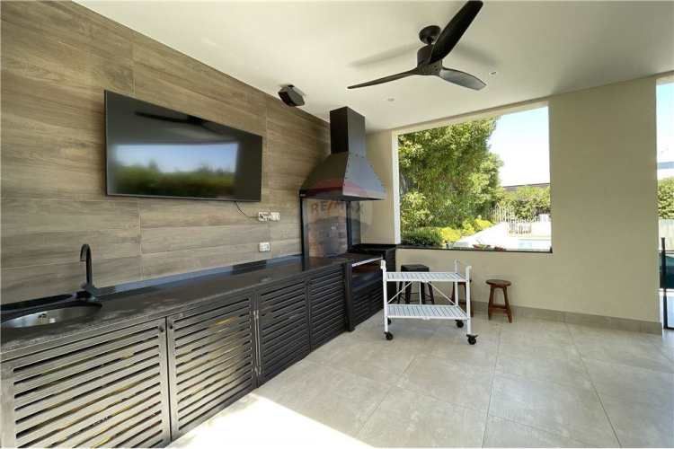 Casa a pasos colegio alemán, san anselmo, chicureo