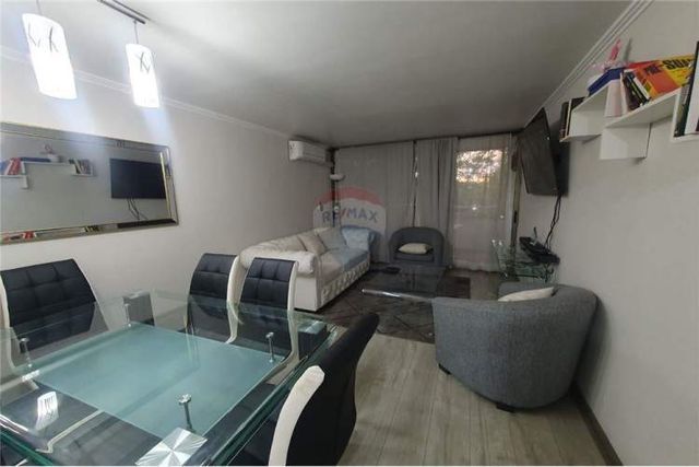 Venta luminoso departamento 2d2b. las condes