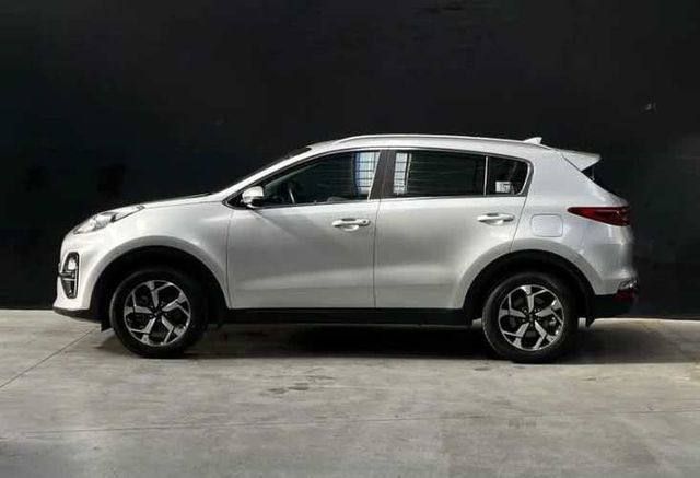 KIA SPORTAGE LX 2.0 MT