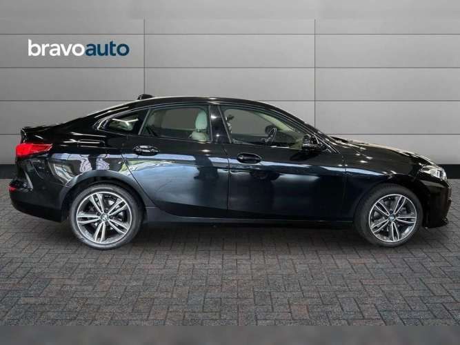 BMW 218 2024