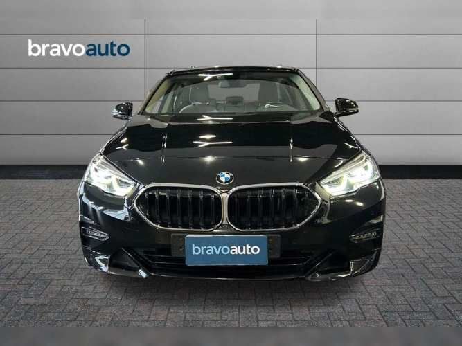 BMW 218 2024