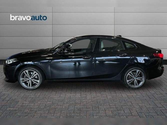 BMW 218 2024