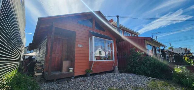 VENTA CASA CON DEPARTAMENTO INTERIOR EN MIRASOL