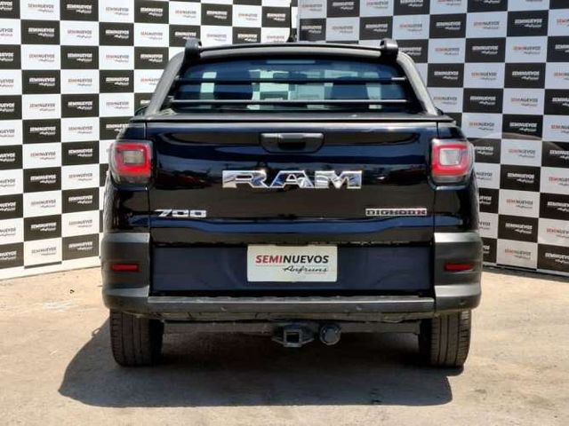 RAM 700 2021