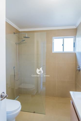 SAN JOAQUIN NUEVA A PASOS DE JUMBO ULRRIKSEN HERMOSA