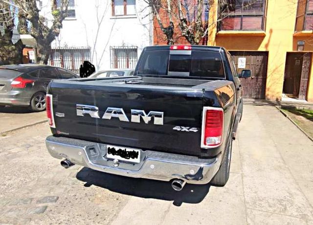CAMIONETA RAM 1500 LARAMIE 4X4 3.0 AÑO 2020
