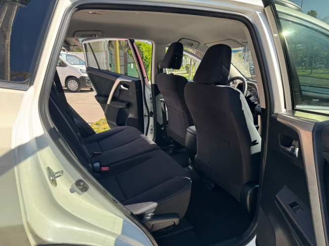 RAV 4 SUPER LUJO 2.5 AUT 2014 FULL CAMARA